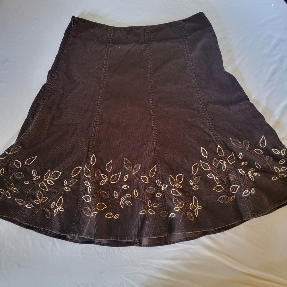 Brown Corduroy Floral Embroidered Y2K Jones New York Sport Skirt - Size 10